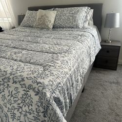  Queen, bedframe queen mattress, queen, box spring and queen 3 in