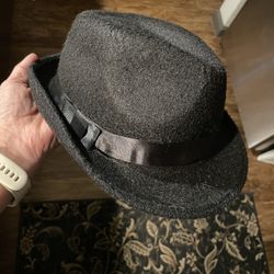 Fedora, Size S