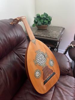 Oud Instrument