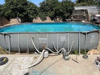 Big Pool 22’x16’