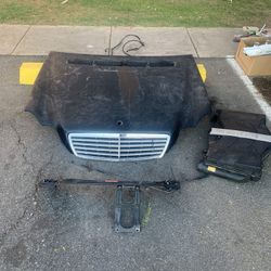 W203 Mercedes hood Bonnet (C-class 03-09) Etc
