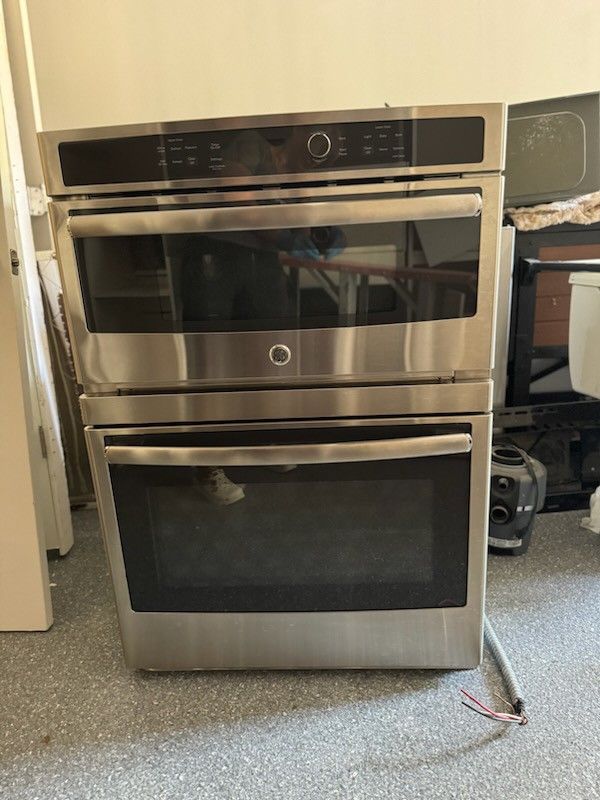 GE 30in Microwave Wall Over Combo