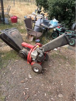 Yard Machines by: MTD, 3-way system 6.5 hp Mulcher