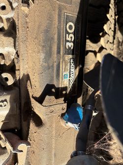 1987 Gm Goodwrench target motor  and 1970 350 stroked to 383
