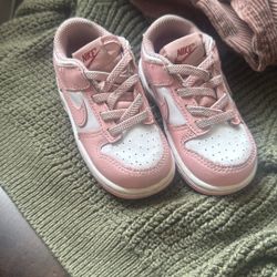Nike Dunk Low Pink 7c 