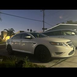 2012 Ford Taurus