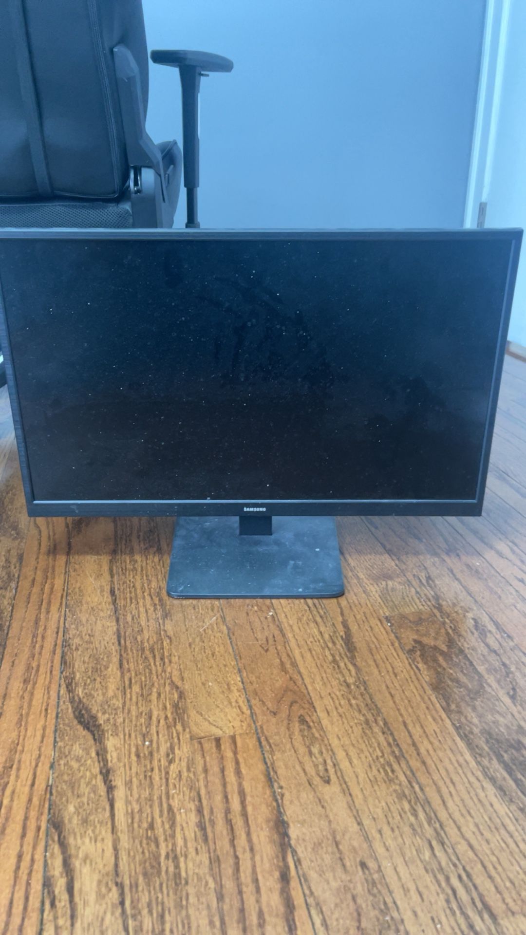 Samsung 1080p Monitor And Xbox 1