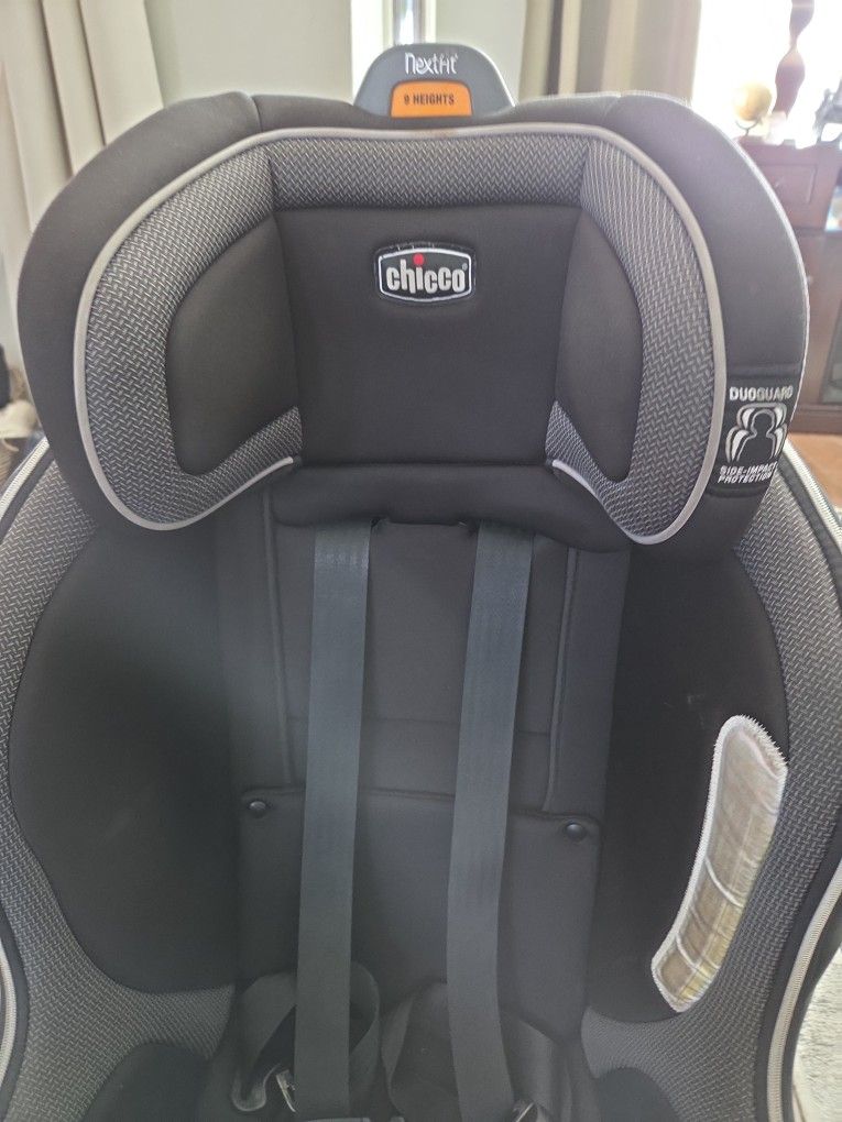 Chicco Car Seat