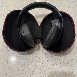 Beats Studio3 Noise Cancelling Wireless Headphones