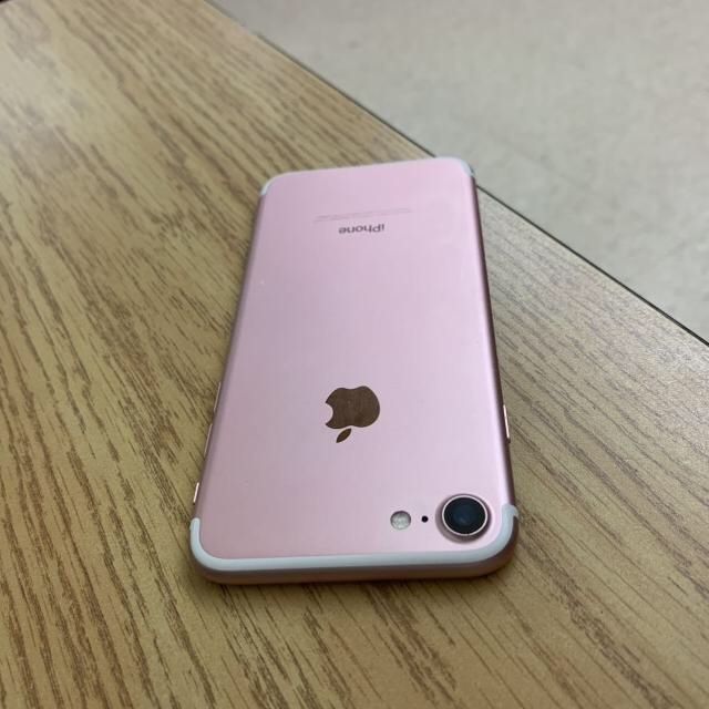 iphone 7 *Factory unlocked *like new *30 days warranty