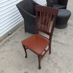 Pretty Wooden Chair