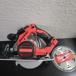 Brushless M18 Milwaukee 7.1/4 Circular Saw 