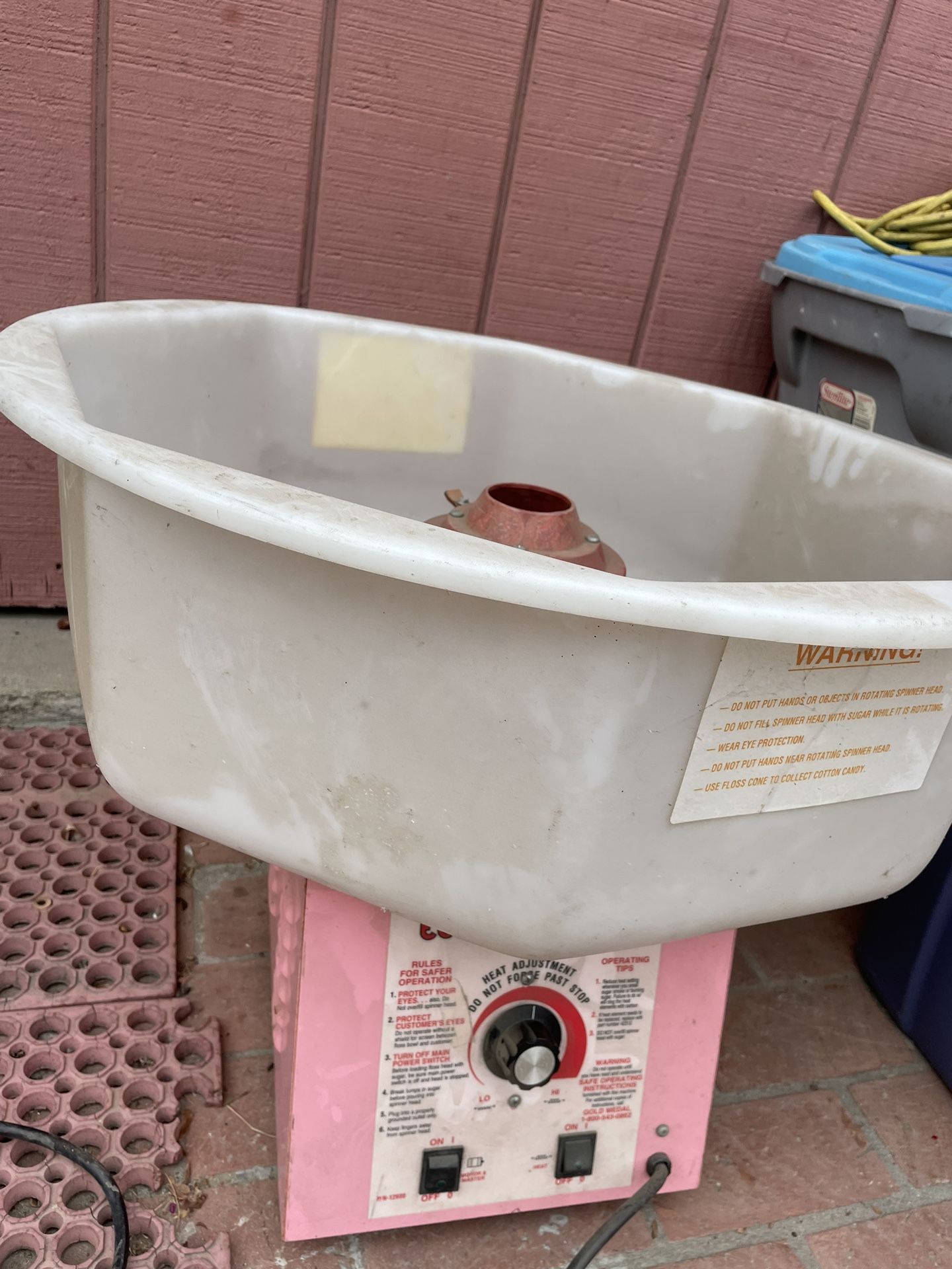 Econo Floss Cotton Candy Machine