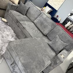 ✨️  Sectional Sofa Sleeper 🌟Furniture Queen Bedrooms, Dining Avail 