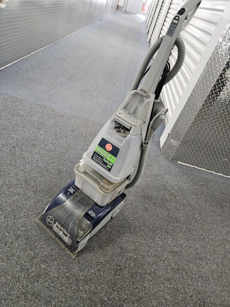 Hoover Steamvac Power scrub Carpet Cleaner with one hand scrub attachment