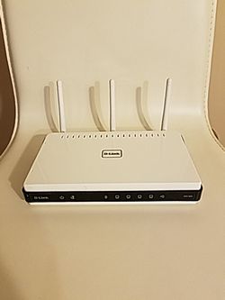 D-Link Wireless N300 Mbps Extreme-N Gigabit Router