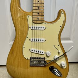 2017 Fender Stratocaster Classic 70’s Natural MIM