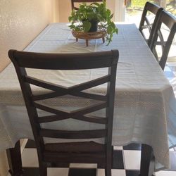 Family Dinning Wood Table