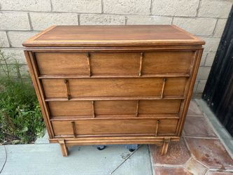 Thomasville Tamerlane Mid Century 4-Drawer Chest | Original Brass Hardware | Refinished
