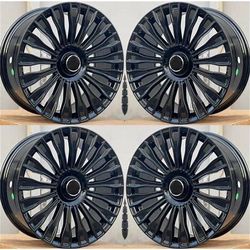 Mercedes /Maybach 22” staggered wheels