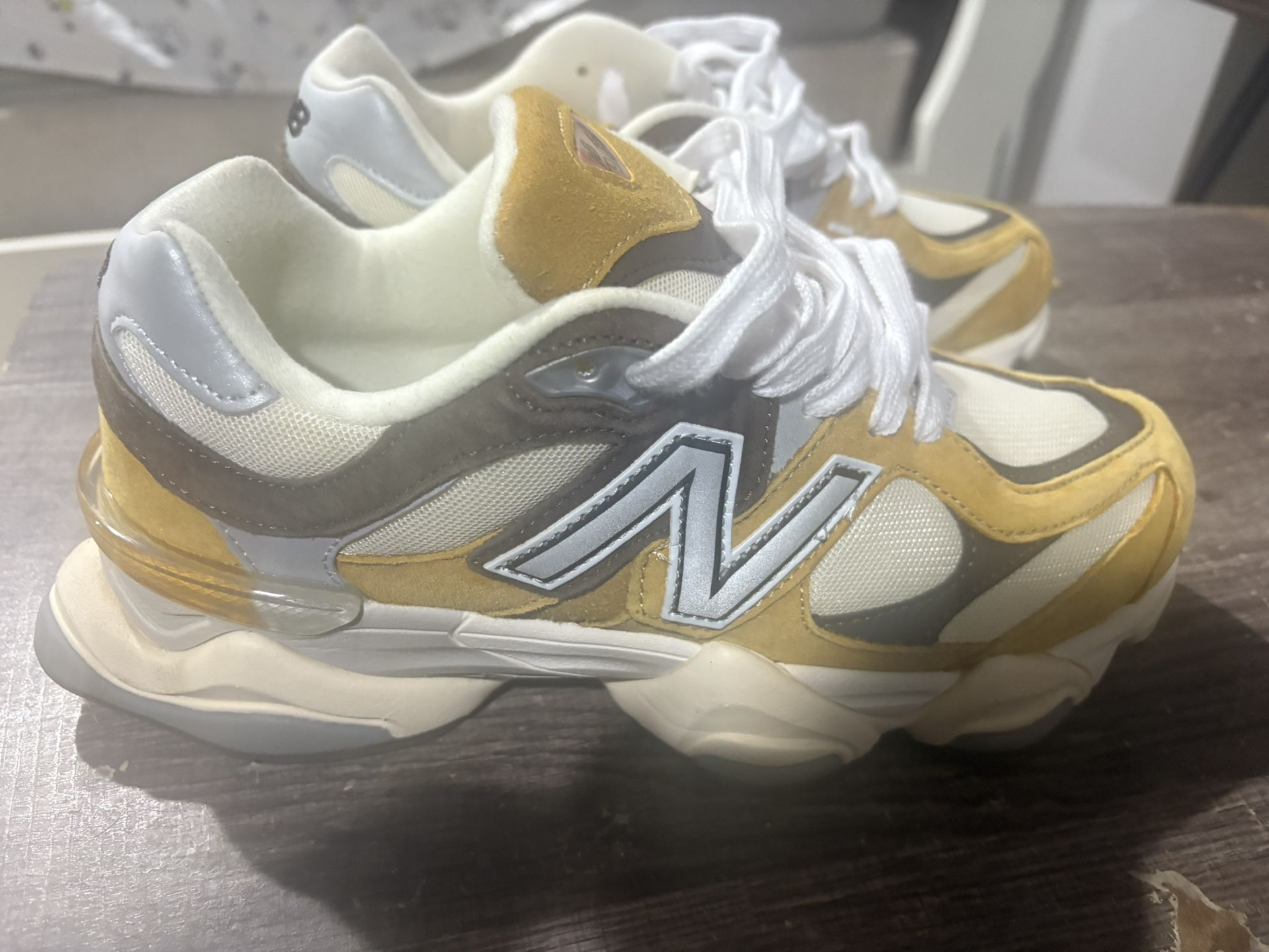 New Balances size 7