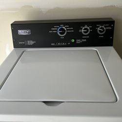 MAYTAG Commercial HE Top Load Washer