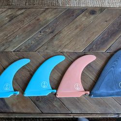 4x Captain Fin Company Surfboard Fins 