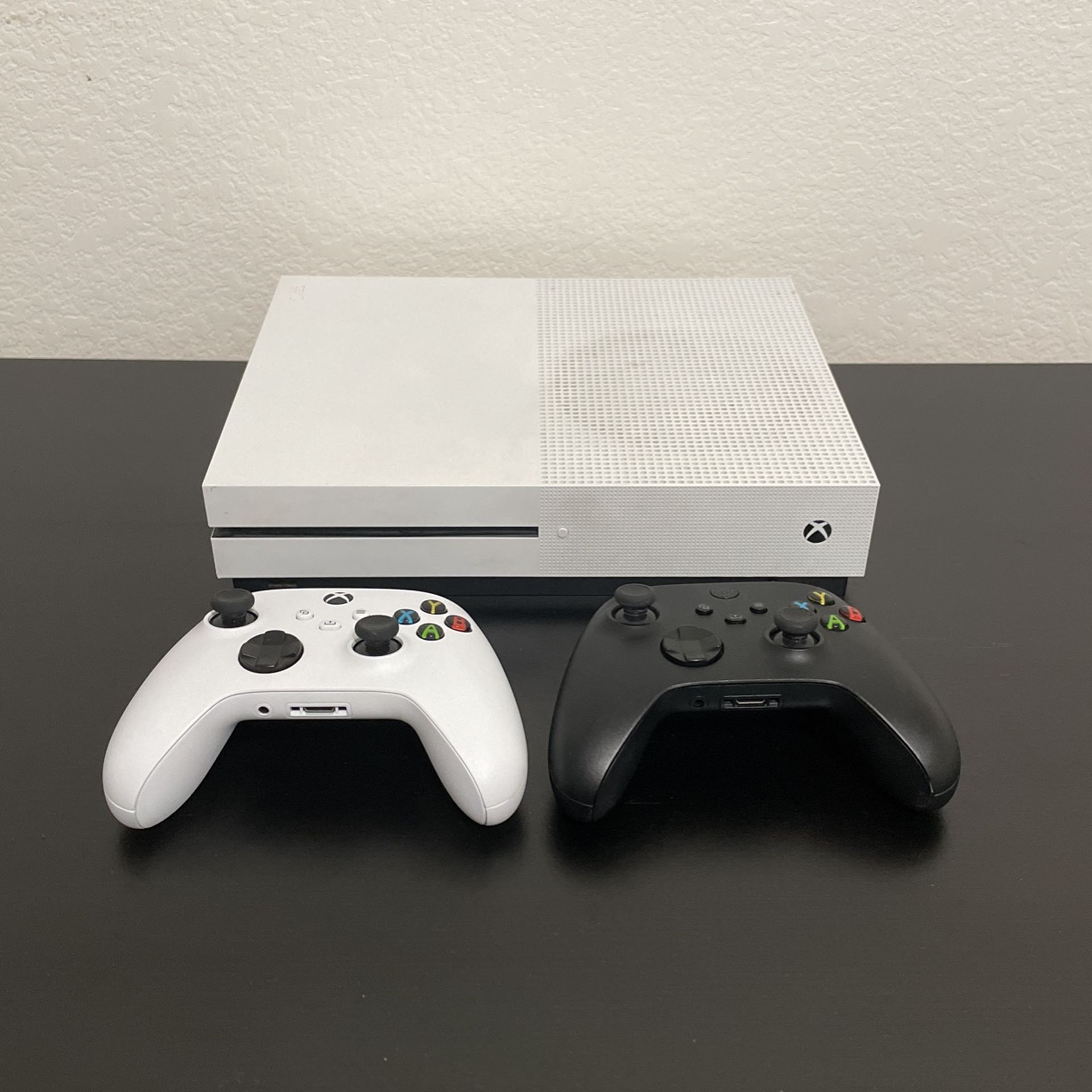 Xbox One S (500gb)