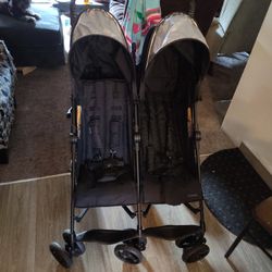 3Dlite. Summer Double Stroller Like New