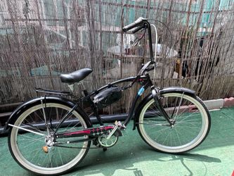 Schwinn beach cruiser