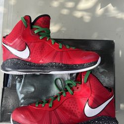 NIKE LEBRON 8 V2 CHRISTMAS SIZE 12