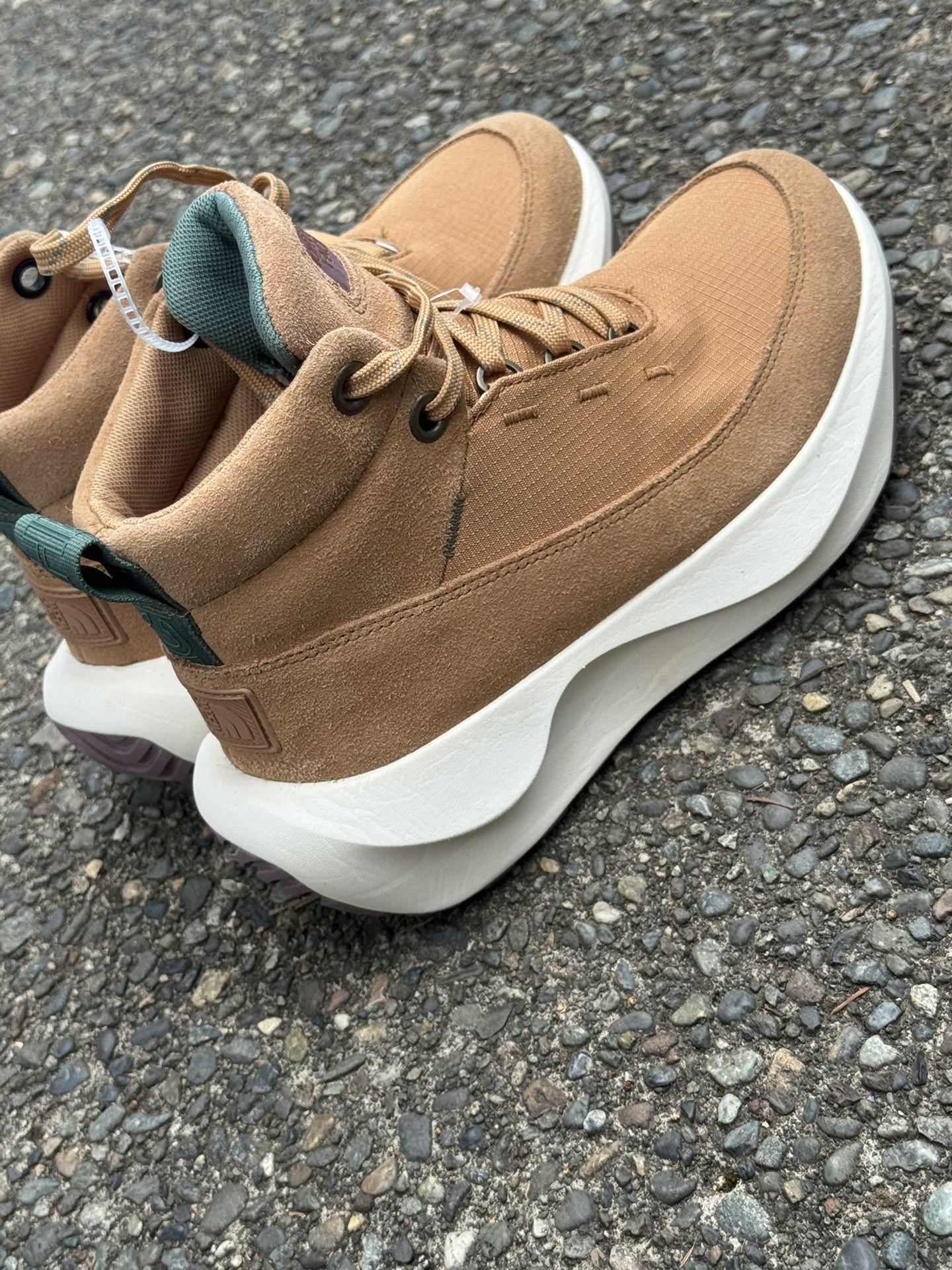 The North Face Halseigh Hiker Boots New Size 6