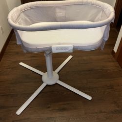 HALO Bassinet Soothing Swivel Sleeper