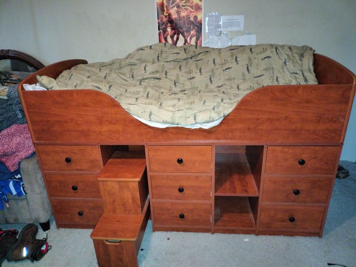 Captains Bed 