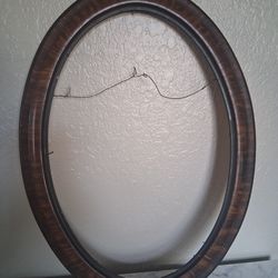 Antique Oval Frame