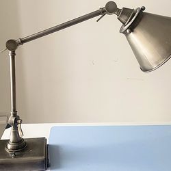 Moving Sale: Beautiful Pottery Barn 360 contemporary silver metal weighted desk/table lamp