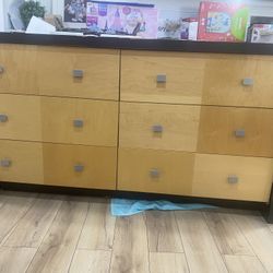 Dresser Heavy Wood 