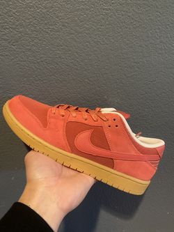 Nike SB Dunk Low Adobe