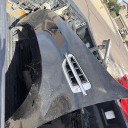 Cadillac Escalade fender