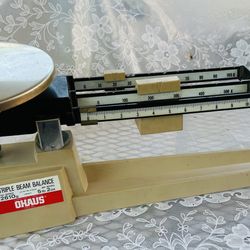 Triple Beam Balance Scale  700  Series 2610g Regular Price 421