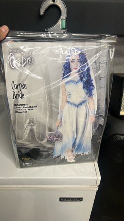 Kis Costume