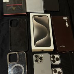 📱 iPhone 15 Pro Max Bundle – 256GB – Natural Titanium (Mint Condition)