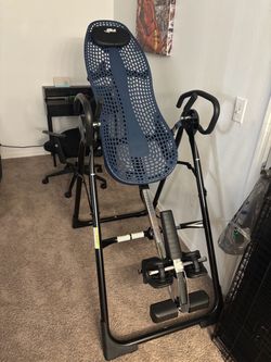 Teeter Inversion Table