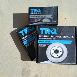 TRQ Rotors And Brake Pad Set