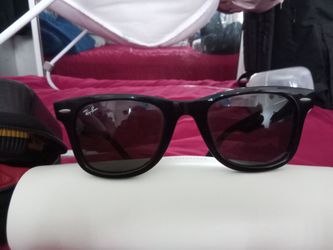 Ray ban