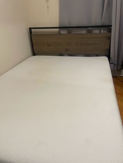 Queen bed