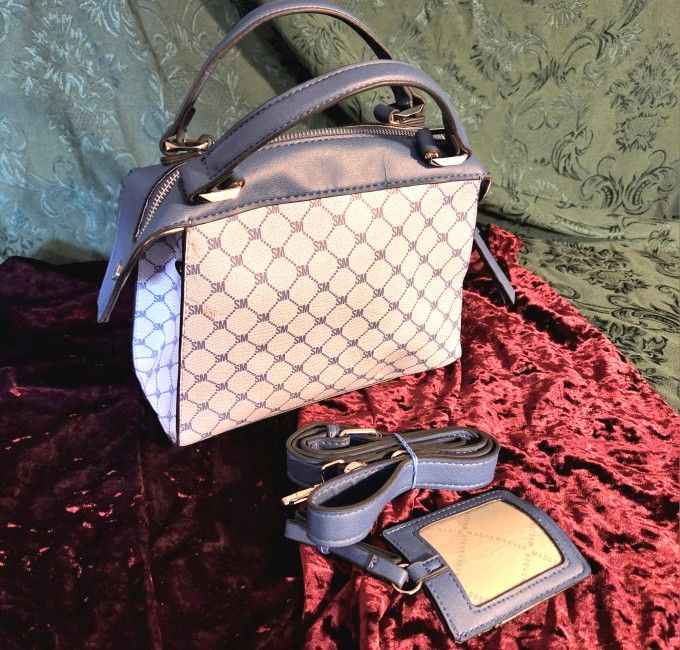 Steve Madden Purse - Comes With Shoulder Strap And ID Tag - North Glendale