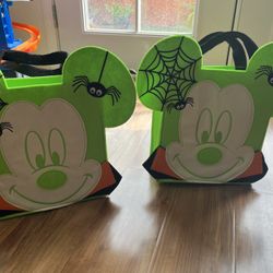 Disney Mickey Mouse Glow In The Dark Trick Or Treat Bag