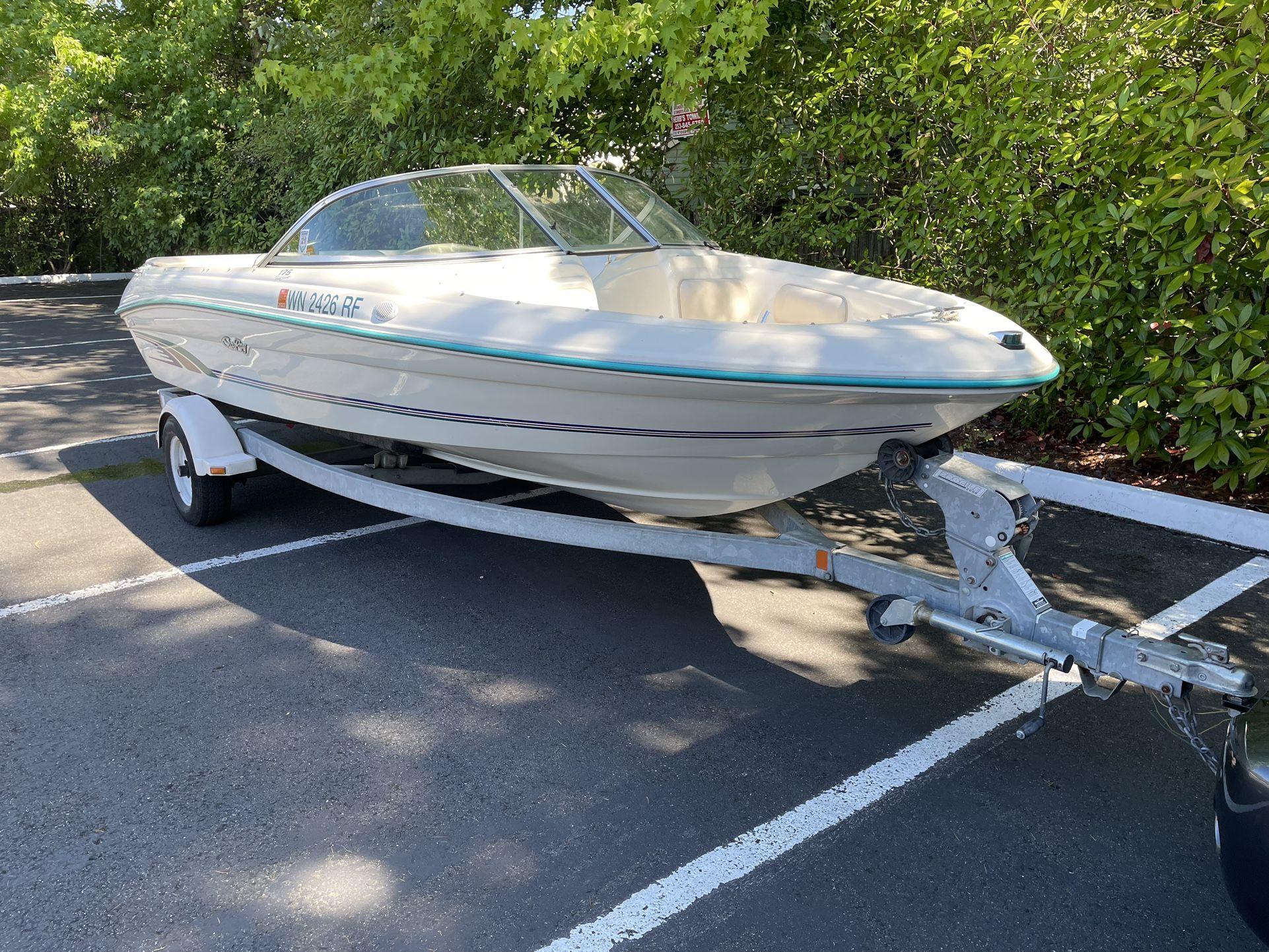 1996 Sea Ray Searay 18’ Bowrider with EXTRAS!