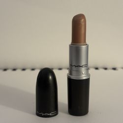 High Tea Discontinued M.A.C shade 